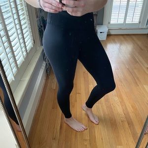 Lululemon black leggings
